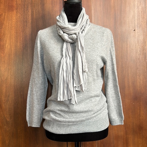 Braided and Knotted Scarf - Picture 1 of 4